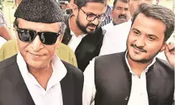 पूर्व मंत्री आजम खान व बेटे को SC से इस मामले में मिली बड़ी राहत पूर्व मंत्री आजम खान व बेटे को SC से इस मामले में मिली बड़ी राहत