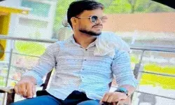 कुर्सी अंदर को रखने को लेकर हुआ विवाद- रोहित ने ऋतिक की कर दी हत्या कुर्सी अंदर को रखने को लेकर हुआ विवाद- रोहित ने ऋतिक की कर दी हत्या