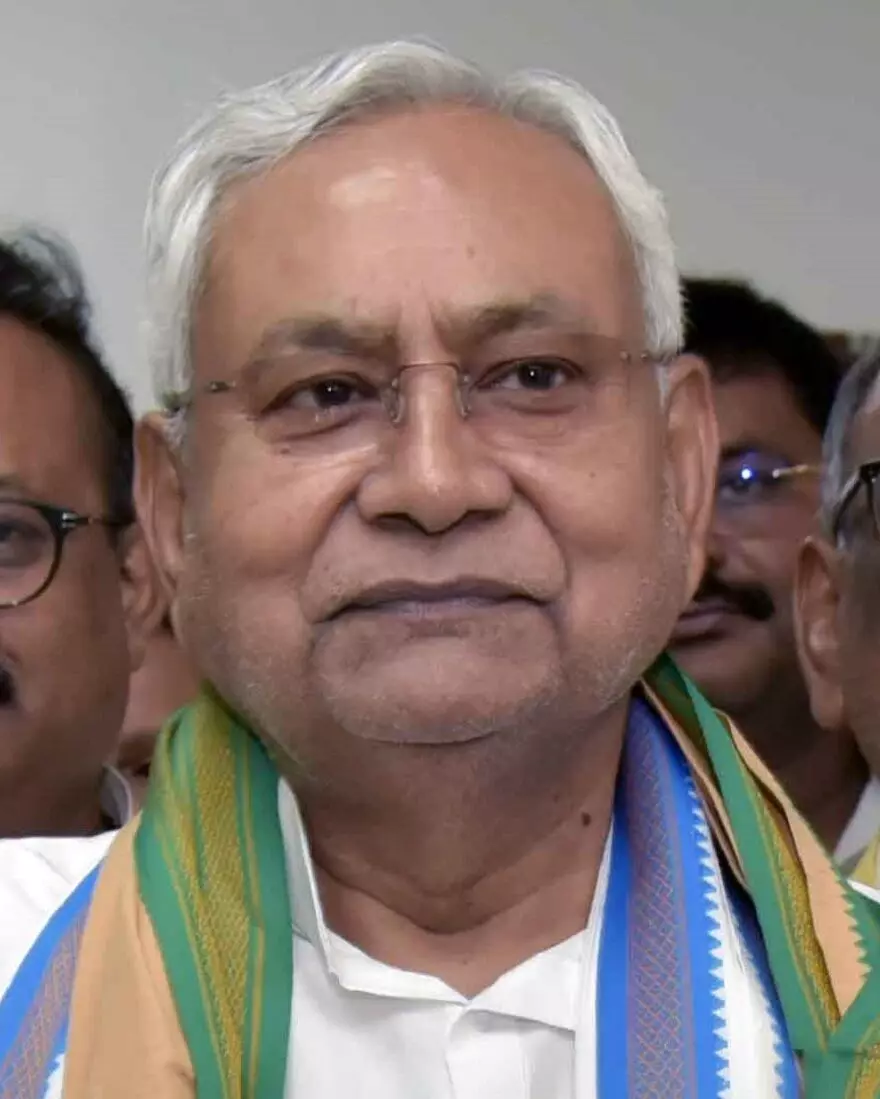 शराबबंदी कानून पर नीतीश सरकार की ज़ीरो टॉलरेंस नीति- रत्नेश शराबबंदी कानून पर नीतीश सरकार की ज़ीरो टॉलरेंस नीति- रत्नेश