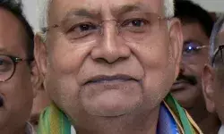 शराबबंदी कानून पर नीतीश सरकार की ज़ीरो टॉलरेंस नीति- रत्नेश शराबबंदी कानून पर नीतीश सरकार की ज़ीरो टॉलरेंस नीति- रत्नेश