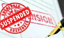 गलत मरीज को ऑपरेशन टेबल पर लिटाने के मामले में 2 डॉक्टर 3 नर्स निलंबित गलत मरीज को ऑपरेशन टेबल पर लिटाने के मामले में 2 डॉक्टर 3 नर्स निलंबित