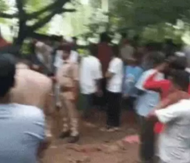 चारा लेने गई महिला की खेत में मिली न्यूड लाश- मौत को लेकर पुलिस व वन..