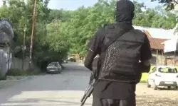 कुलगाम में सर्च ऑपरेशन जारी- अभी तक दो आतंकी ढेर- एक हिट लिस्ट में था कुलगाम में सर्च ऑपरेशन जारी- अभी तक दो आतंकी ढेर- एक हिट लिस्ट में था