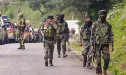 कुलगाम में मुठभेड़ जारी- एक और आतंकी किया ढेर- अब तक 3 लगे ठिकाने