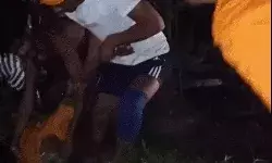 गाडी में करंट- बचने को पानी में कूदे- ऊपर से गिरी गाड़ी-5 की मौत गाडी में करंट- बचने को पानी में कूदे- ऊपर से गिरी गाड़ी-5 की मौत