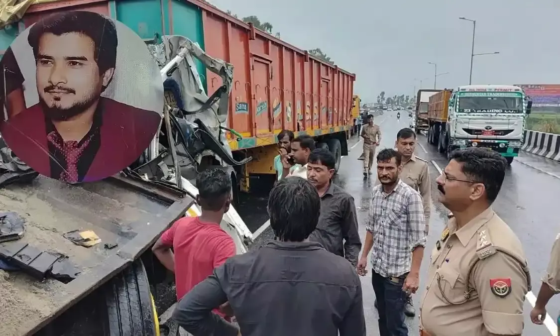 दिन निकलते ही कंटेनरों की टक्कर में चालक ने गंवाई जान