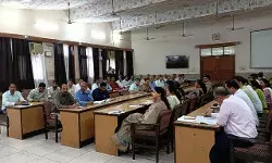 15 अगस्त को लेकर DM-SSP ने ली मीटिंग-बोले भव्य स्तर मनेगा स्वतंत्रता.. 15 अगस्त को लेकर DM-SSP ने ली मीटिंग-बोले भव्य स्तर मनेगा स्वतंत्रता..