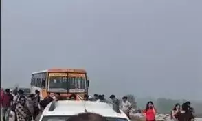 भारी बारिश से नदियों में उफान- पानी आने से दिल्ली पौड़ी हाईवे बंद