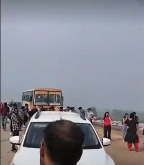 भारी बारिश से नदियों में उफान- पानी आने से दिल्ली पौड़ी हाईवे बंद