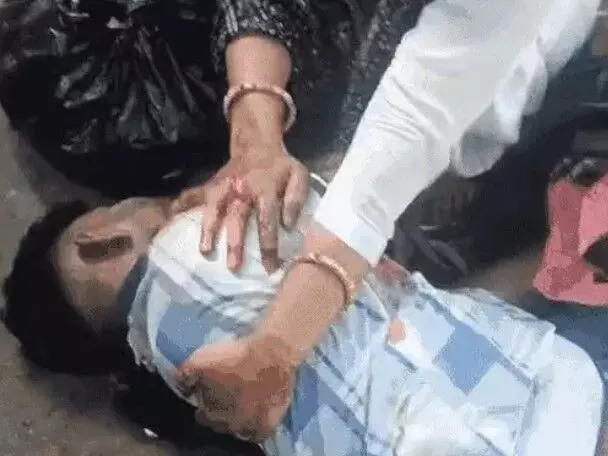 साले की शादी में जा रहे युवक का डेढ़ लाख के नोटों की माला के लिए मर्डर