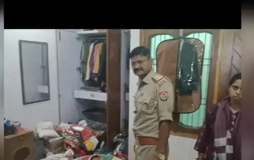 रक्षाबंधन पर घर गए आर्मी जवान के मकान को चोरों ने खंगाला रक्षाबंधन पर घर गए आर्मी जवान के मकान को चोरों ने खंगाला