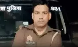 बाइक चलाकर हॉस्पिटल पहुंचे कांस्टेबल की दवा लेने के बाद गई जान बाइक चलाकर हॉस्पिटल पहुंचे कांस्टेबल की दवा लेने के बाद गई जान