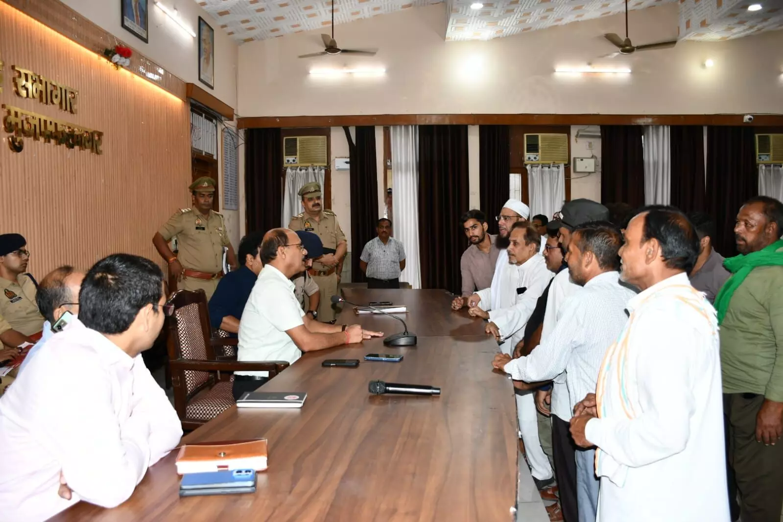 DM और SSP ने ली जिम्मेदार लोगों के साथ ली मीटिंग - दी गई हिदायतें