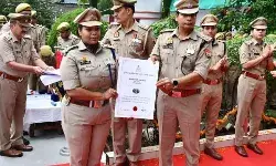 CO रूपाली के कार्यों की सराहना- DGP प्रशंसा चिन्ह से हुई सम्मानित CO रूपाली के कार्यों की सराहना- DGP प्रशंसा चिन्ह से हुई सम्मानित
