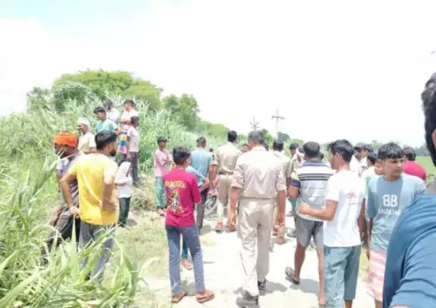 सुनार की गला काटकर हत्या-राहगीर दौड़े तो लाश नहर में फेंककर भागे बदमाश सुनार की गला काटकर हत्या-राहगीर दौड़े तो लाश नहर में फेंककर भागे बदमाश