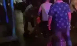 जन्माष्टमी जुलूस के दौरान बिजली के तारों से टकराया रथ- पांच की मौत जन्माष्टमी जुलूस के दौरान बिजली के तारों से टकराया रथ- पांच की मौत