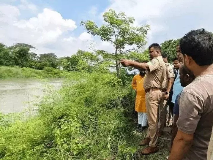 मां की बात से नाराज बेटी ने किया ऐसा काम- मच गया कोहराम