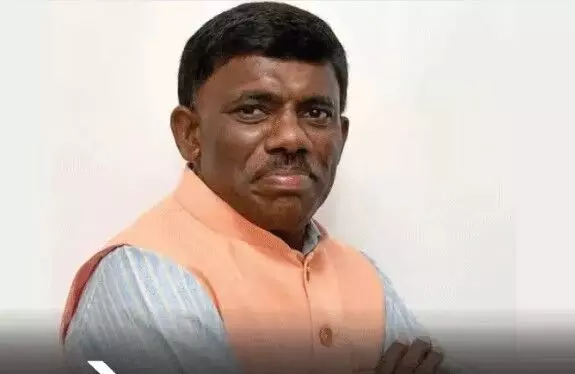 मंत्री बनने को विधानसभा अध्यक्ष ने दिया इस्तीफा-पूर्व सीएम भी..