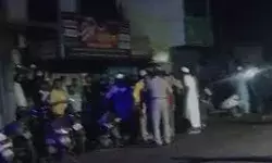साउंड सिस्टम विवाद को लेकर हुई झड़प, दो पुलिस अधिकारी समेत दस लोग घायल