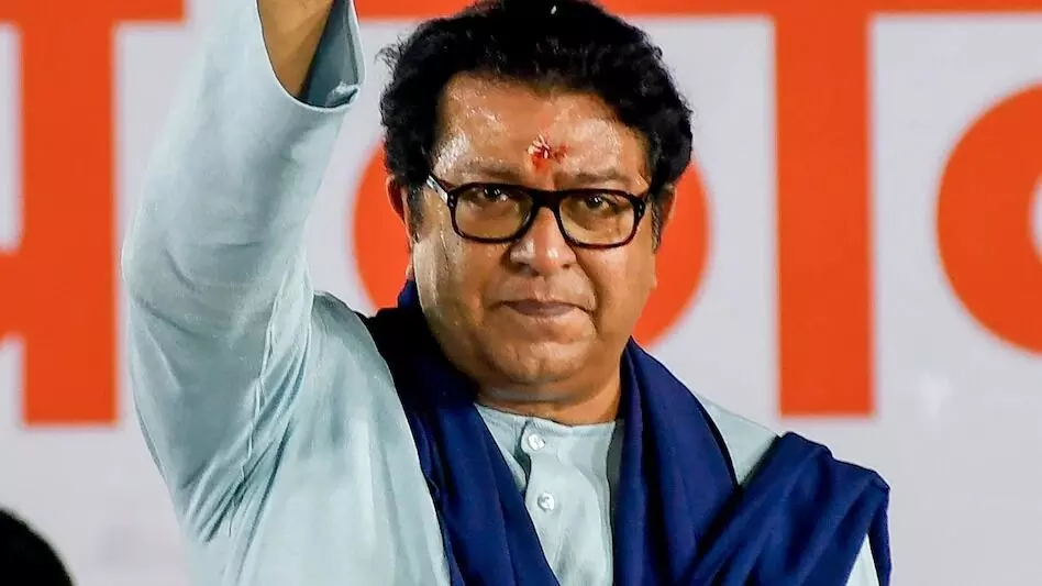 राहुल गांधी के वोट चोरी वाले आरोप पर राज ठाकरे का आया समर्थन राहुल गांधी के वोट चोरी वाले आरोप पर राज ठाकरे का आया समर्थन