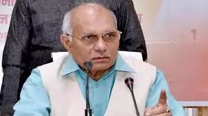 गौशालाओं का ढंग से रख रखाव नहीं करने पर मंत्री ने अफसर को किया सस्पेंड गौशालाओं का ढंग से रख रखाव नहीं करने पर मंत्री ने अफसर को किया सस्पेंड