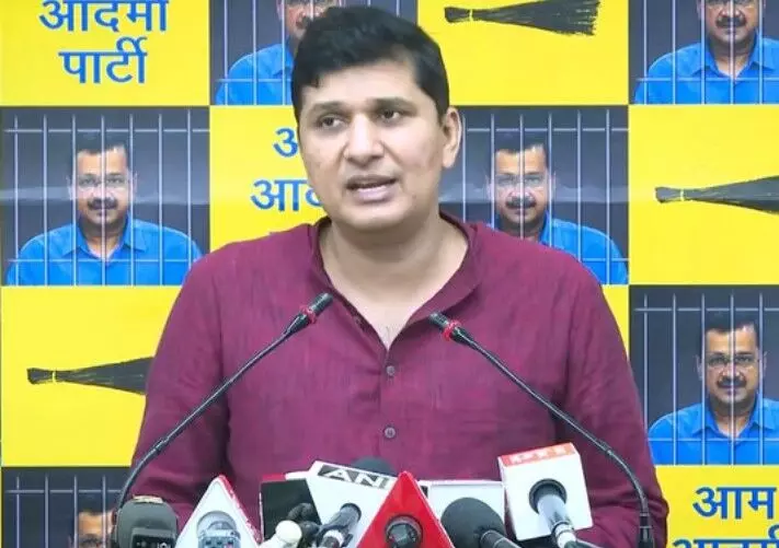 TMC MLA की गिरफ्तारी के बाद अब AAP नेता के ठिकानों पर ED की छापेमारी