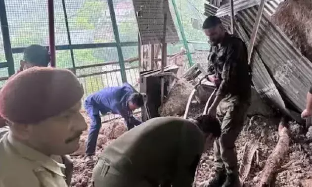 वैष्णो देवी मार्ग पर फिर लैंडस्लाइड- चली गई 31 की जान