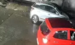 टक्कर के बाद नाबालिग ने कार से युवक को घसीटा-हो गई मौत- इंजन के नीचे.. टक्कर के बाद नाबालिग ने कार से युवक को घसीटा-हो गई मौत- इंजन के नीचे..