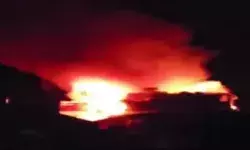 किश्तवाड़ में आग का तांडव- आधा दर्जन मकान जलकर खाक किश्तवाड़ में आग का तांडव- आधा दर्जन मकान जलकर खाक