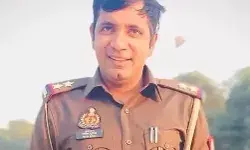 जुआरी बताकर कारोबारी से लूटने वाला दरोगा सस्पेंड- दर्ज हुई FIR