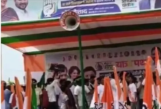 मोहम्मद रिजवी ने कहे थे PM की मां को अपशब्द- गालीबाज किया गया गिरफ्तार मोहम्मद रिजवी ने कहे थे PM की मां को अपशब्द- गालीबाज किया गया गिरफ्तार