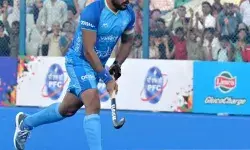 एशिया कप हॉकी- भारत ने चीन को दी मात- हरमनप्रीत की हैट्रिक से मिली जीत एशिया कप हॉकी- भारत ने चीन को दी मात- हरमनप्रीत की हैट्रिक से मिली जीत