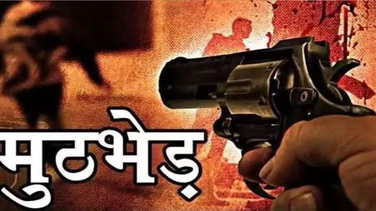 शूटर्स का पुलिस से हुआ आमना - सामना तो चखना पड़ा पुलिस की गोली का मजा शूटर्स का पुलिस से हुआ आमना - सामना तो चखना पड़ा पुलिस की गोली का मजा