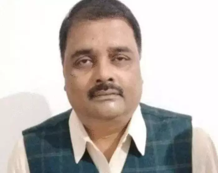 बीजेपी MLA के भाई का साहस- CM योगी पर अभद्र टिप्पणी बीजेपी MLA के भाई का साहस- CM योगी पर अभद्र टिप्पणी