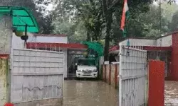 जलभराव से अफसर भी हुए रूबरू- ADM SDM के घरों में भरा पानी