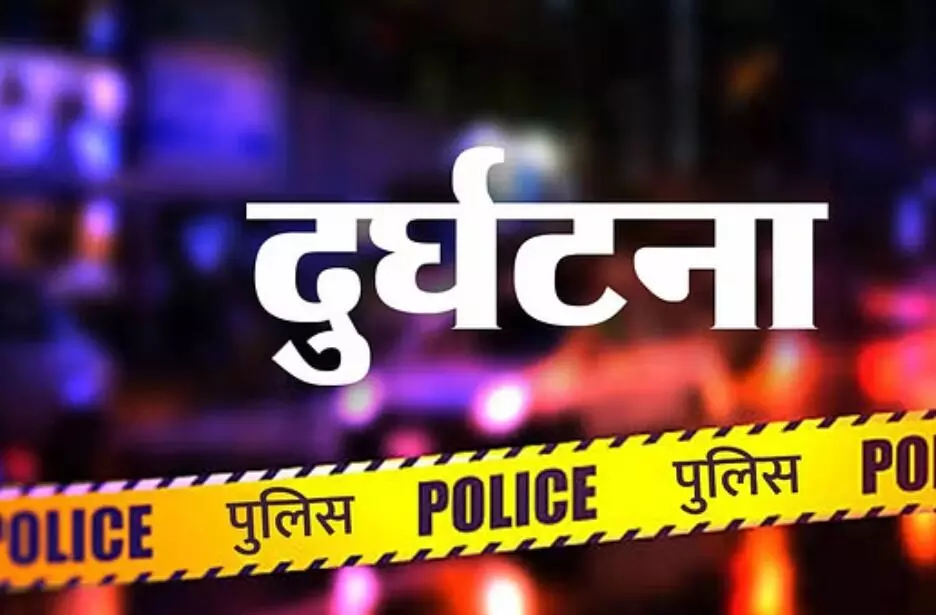बड़ा हादसा सेना की गाड़ी खाई में गिरी- JCO समेत पांच जवान घायल बड़ा हादसा सेना की गाड़ी खाई में गिरी- JCO समेत पांच जवान घायल