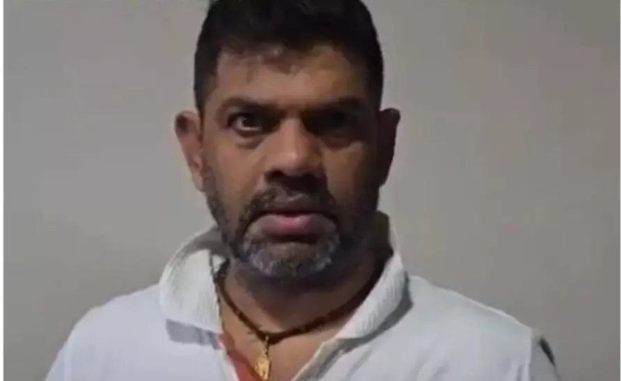 कांग्रेस दफ्तर में तोड़फोड़- 5 दिनों से फरार भाजपा नेता किया गिरफ्तार कांग्रेस दफ्तर में तोड़फोड़- 5 दिनों से फरार भाजपा नेता किया गिरफ्तार