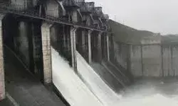 यलो अलर्ट के बीच झमाझम बारिश- माही परियोजना बांध के दो गेट खोले गए यलो अलर्ट के बीच झमाझम बारिश- माही परियोजना बांध के दो गेट खोले गए