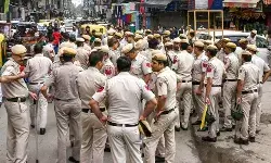 उस्मानपुर में झंडे के अपमान को लेकर सांप्रदायिक तनाव- सुरक्षा बल तैनात उस्मानपुर में झंडे के अपमान को लेकर सांप्रदायिक तनाव- सुरक्षा बल तैनात