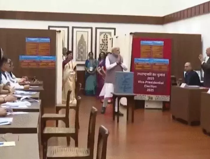उपराष्ट्रपति चुनाव का मतदान शुरू- राधा कृष्णन का रेड्डी से मुकाबला