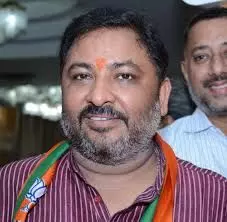 UP के परिवहन मंत्री के खिलाफ वारंट जारी- CJM कोर्ट ने रास्ता जाम.. UP के परिवहन मंत्री के खिलाफ वारंट जारी- CJM कोर्ट ने रास्ता जाम..