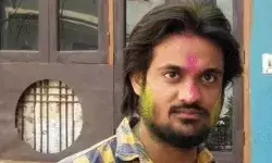 रिकवरी एजेंट की ईंट से कूटकर हत्या-दफ्तर में मिला खून से लथपथ