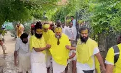 संत प्रेमानंद महाराज ने देखी बाढ़ की विभीषिका-शिष्यों के साथ देखी हालत संत प्रेमानंद महाराज ने देखी बाढ़ की विभीषिका-शिष्यों के साथ देखी हालत