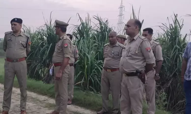 मुठभेड़ मे गौ तस्कर का हाफ एनकाउंटर, पुलिस व बदमाशो के बीच हुई फायरिंग