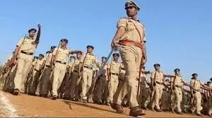 पुलिस भर्ती में ज्यादा उम्र वाले उम्मीदवार भी कर सकेंगे आवेदन पुलिस भर्ती में ज्यादा उम्र वाले उम्मीदवार भी कर सकेंगे आवेदन