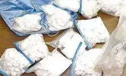 भाजपा नेता की कार से करोड़ों का नशीला पदार्थ बरामद, आरोपी फरार