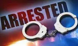 दो मोबाइल झपटमार गिरफ्तार, दो स्कूटी व दो मोबाइल जब्त