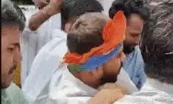 भारत पाक मैच- दरोगा BCCI का पुतला छीनकर सरपट भागा- तोडे टीवी