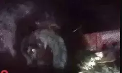 काटन की चपेट में आया ट्रैक्टर नदी में बहा- देखते ही देखते तेज धार.... काटन की चपेट में आया ट्रैक्टर नदी में बहा- देखते ही देखते तेज धार....