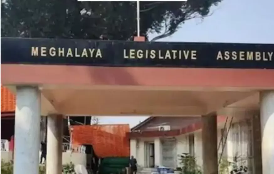 कैबिनेट फेरबदल से पहले 8 मंत्रियों ने दिया इस्तीफा- सीएम ने गवर्नर..
